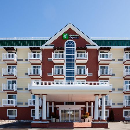 Holiday Inn Express Hotel & Suites Petoskey By Ihg Eksteriør billede