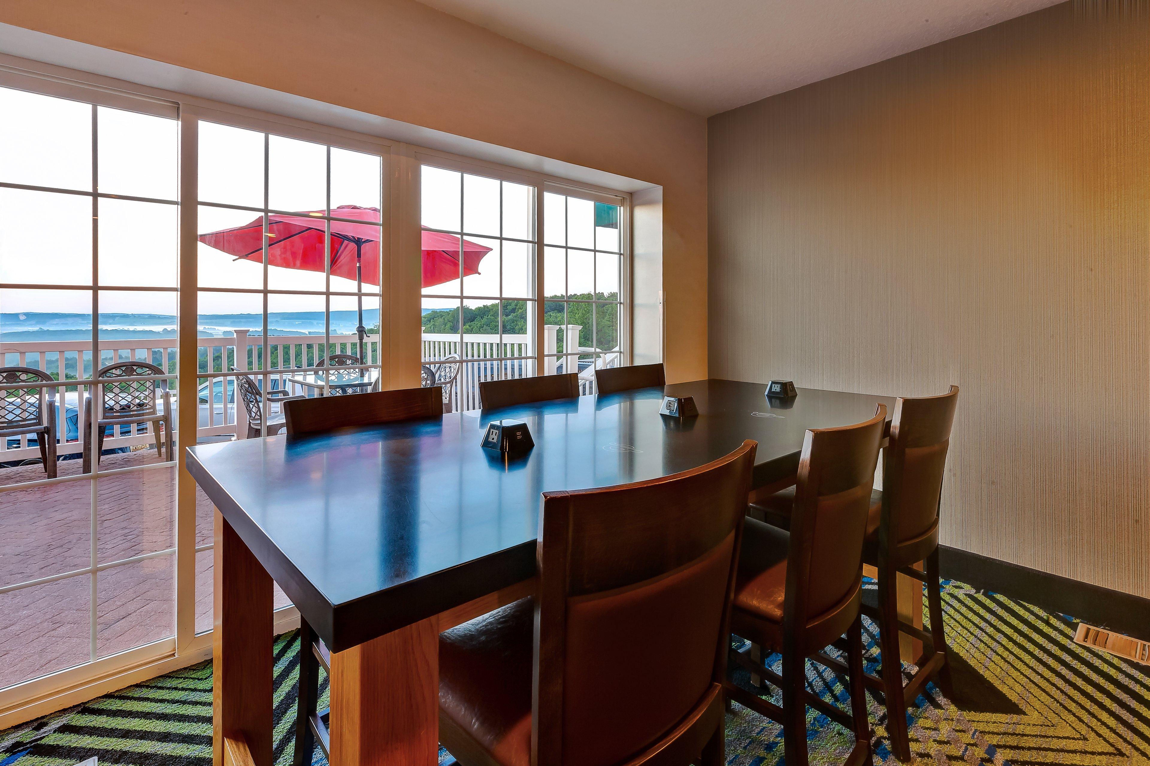 Holiday Inn Express Hotel & Suites Petoskey By Ihg Eksteriør billede