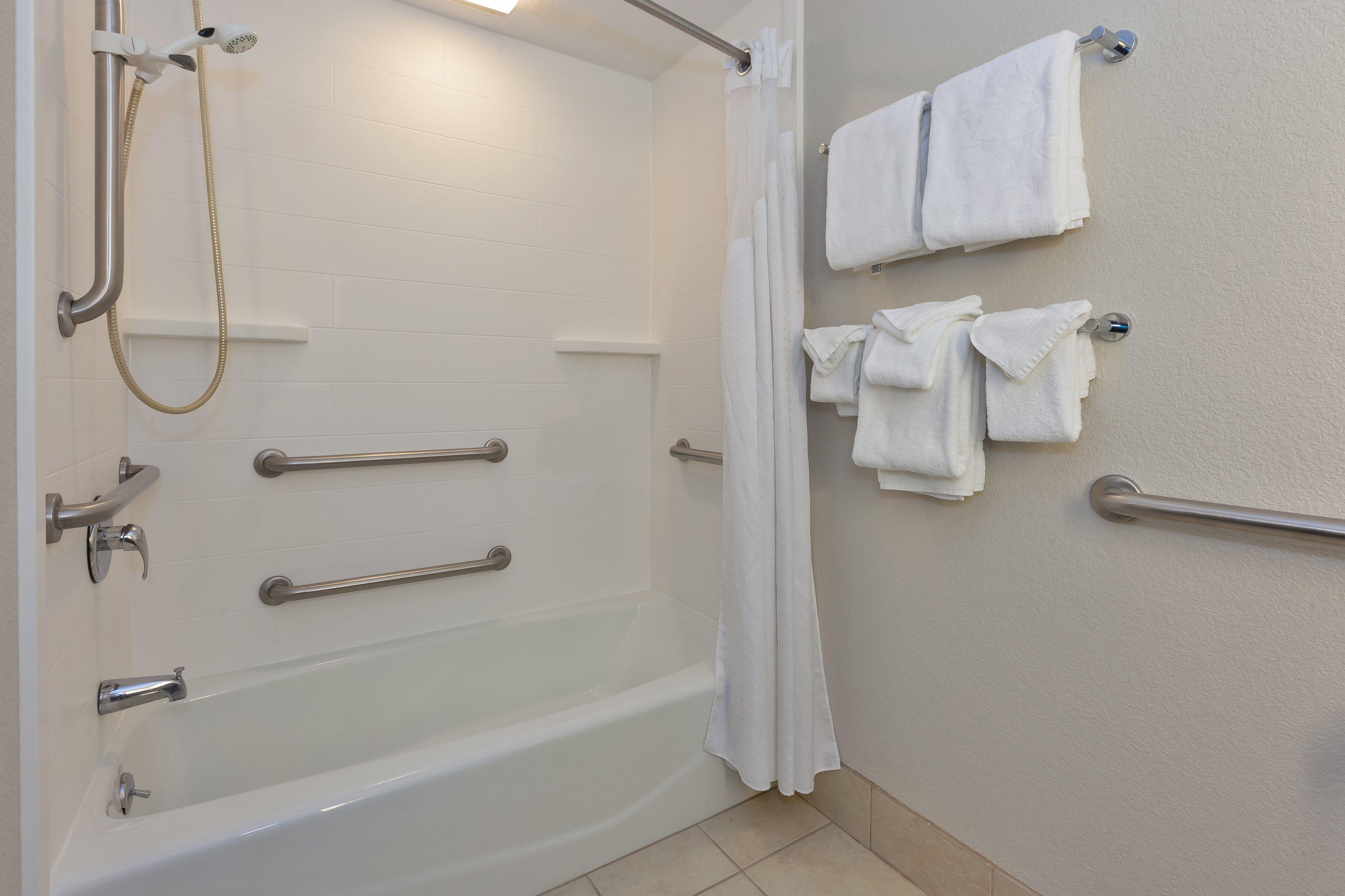 Holiday Inn Express Hotel & Suites Petoskey By Ihg Eksteriør billede