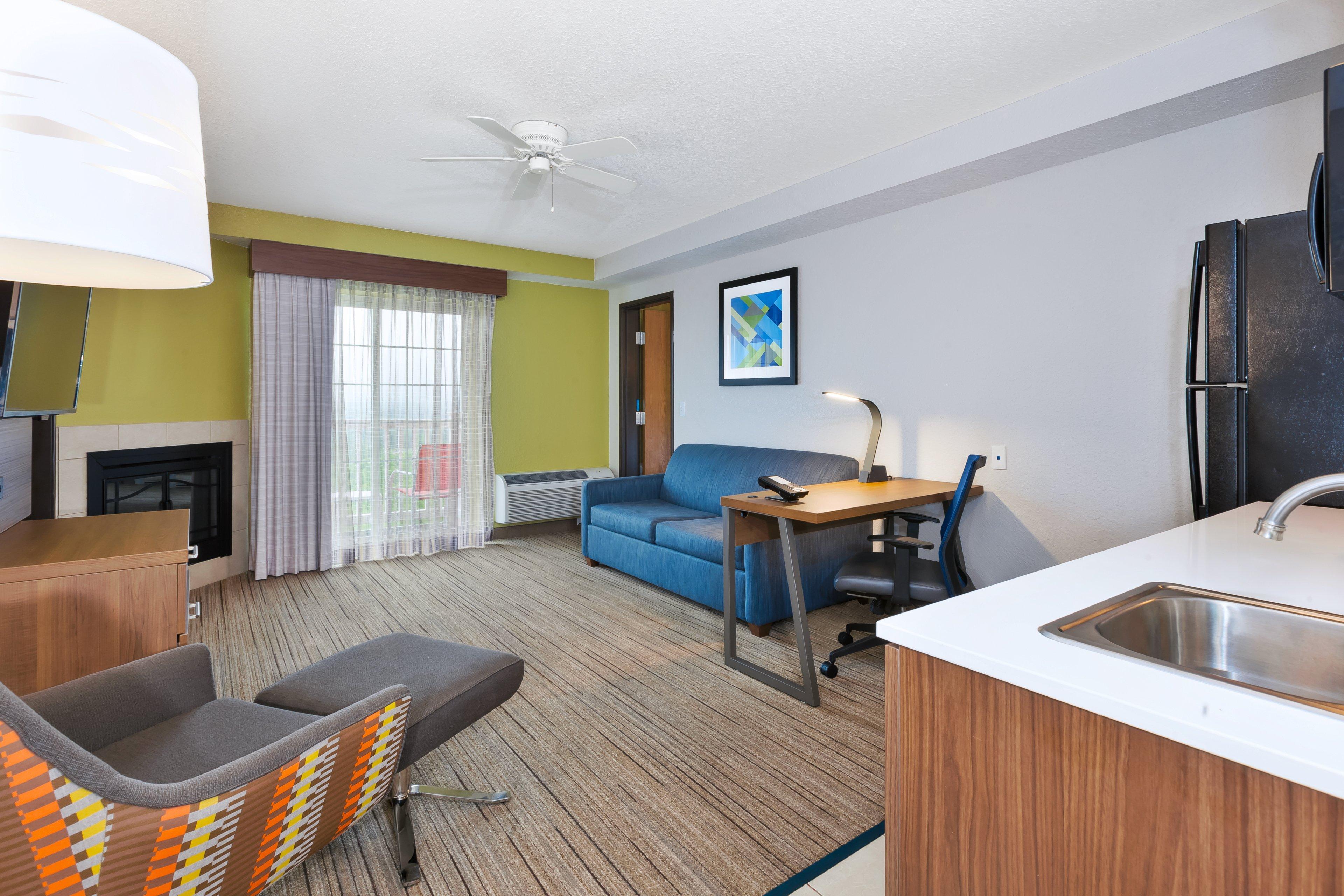 Holiday Inn Express Hotel & Suites Petoskey By Ihg Eksteriør billede