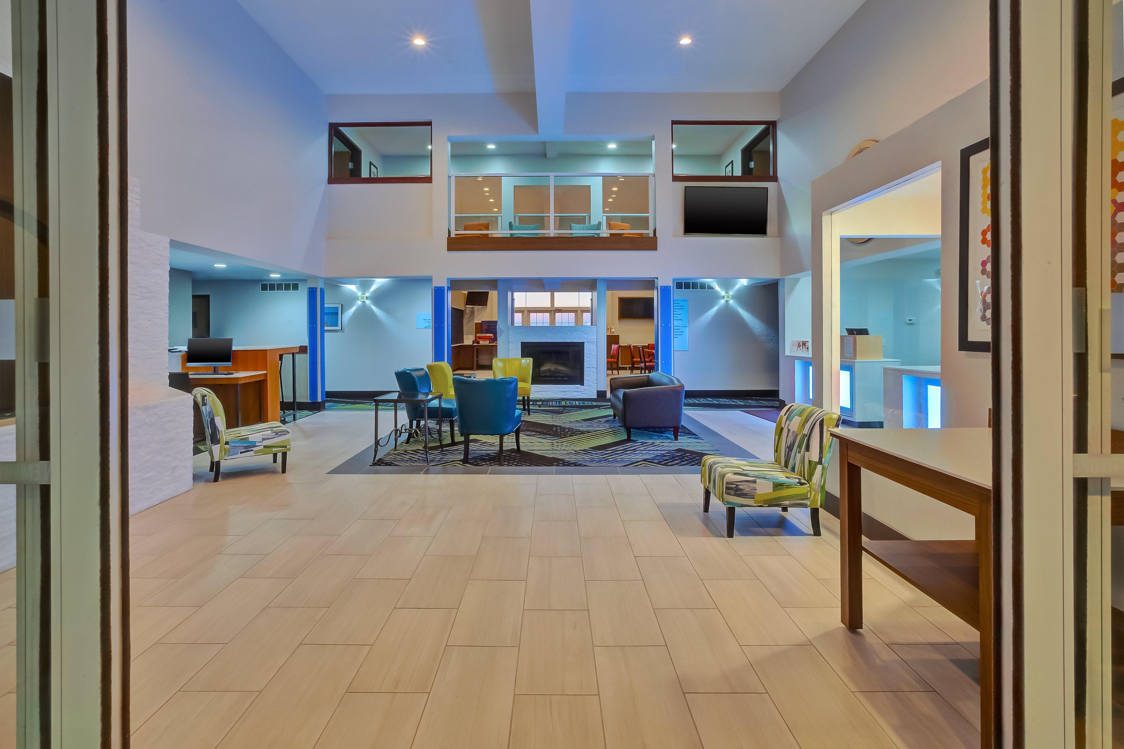 Holiday Inn Express Hotel & Suites Petoskey By Ihg Eksteriør billede