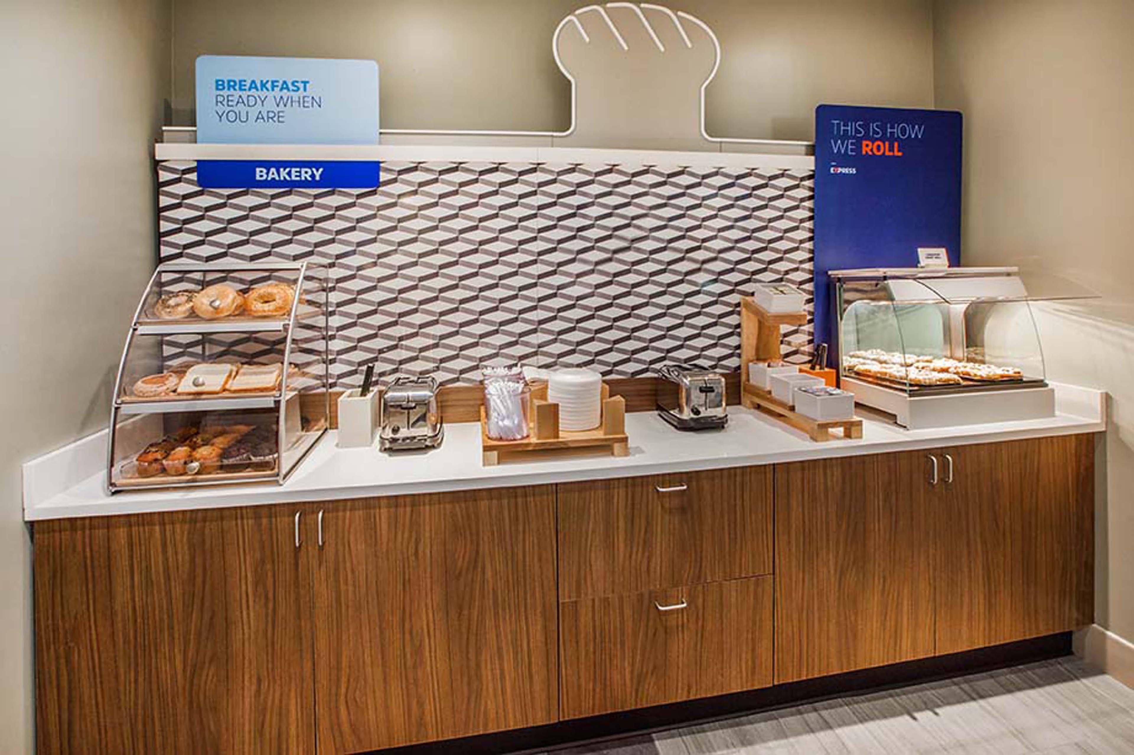 Holiday Inn Express Hotel & Suites Petoskey By Ihg Eksteriør billede
