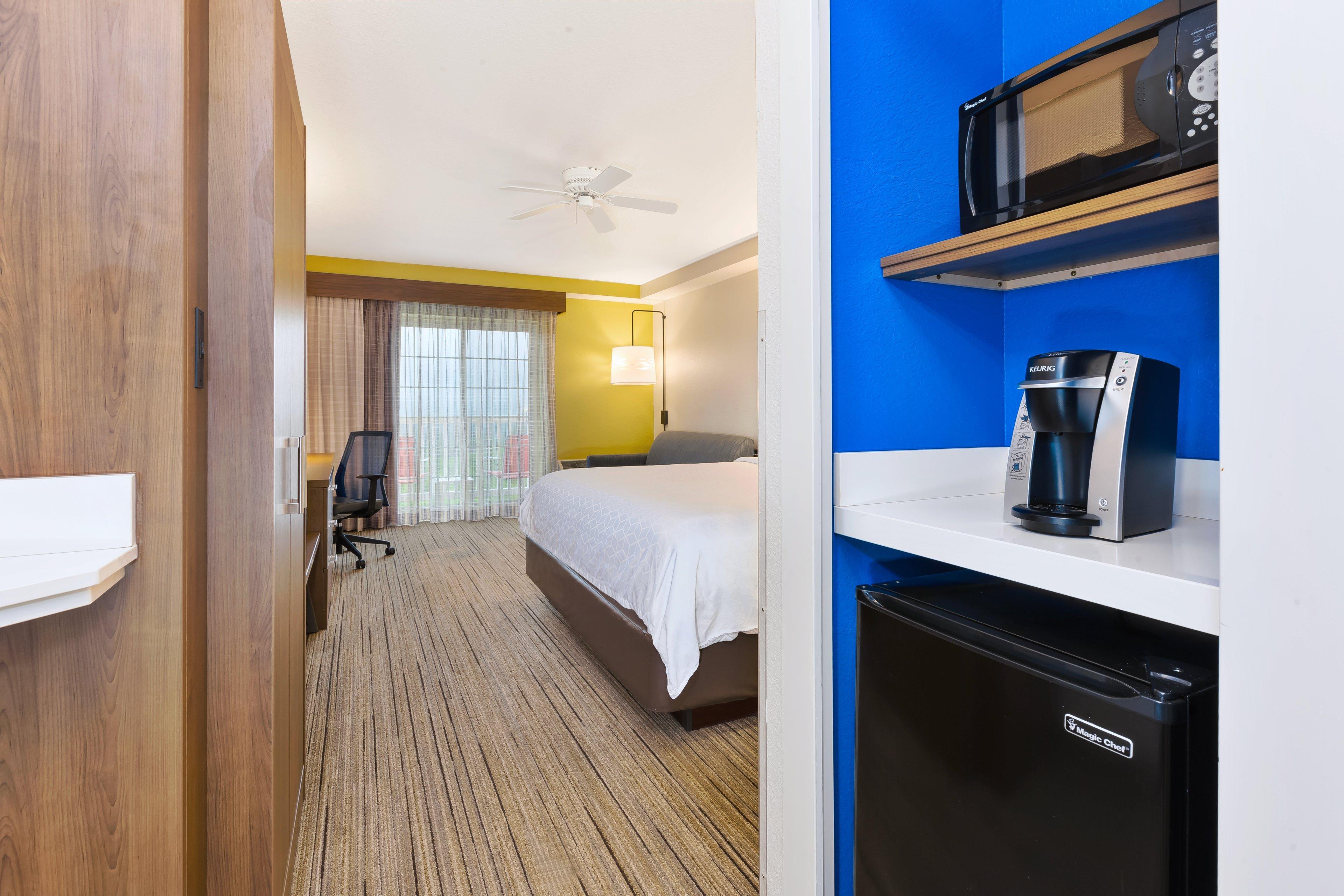 Holiday Inn Express Hotel & Suites Petoskey By Ihg Eksteriør billede