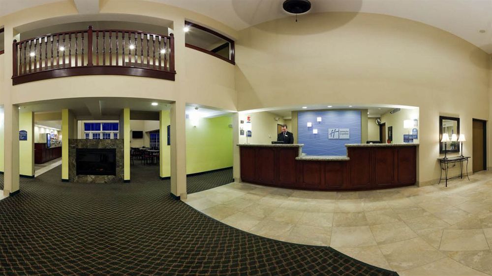 Holiday Inn Express Hotel & Suites Petoskey By Ihg Eksteriør billede